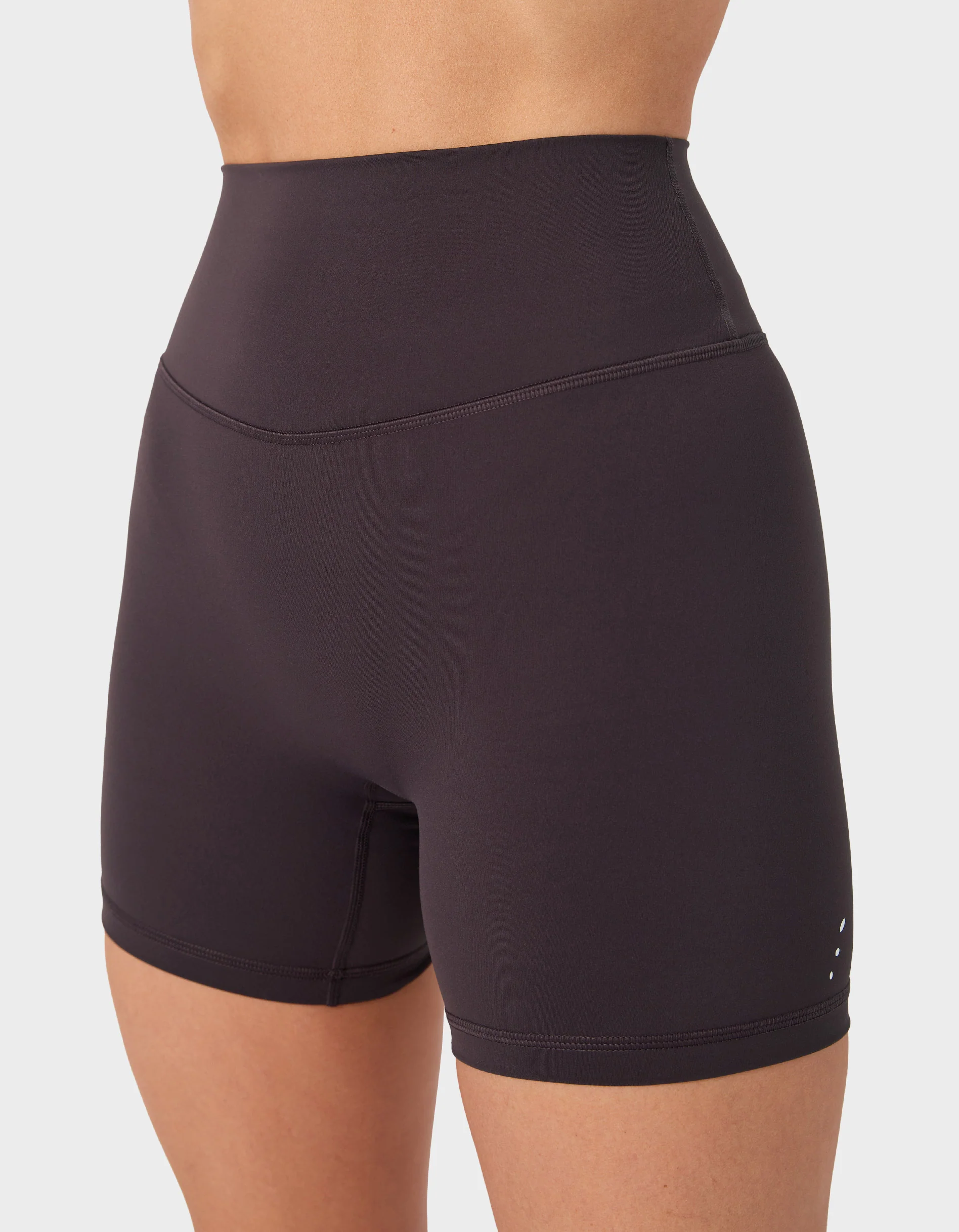 FITform 4.5" Short Cherry Choc - Image 3