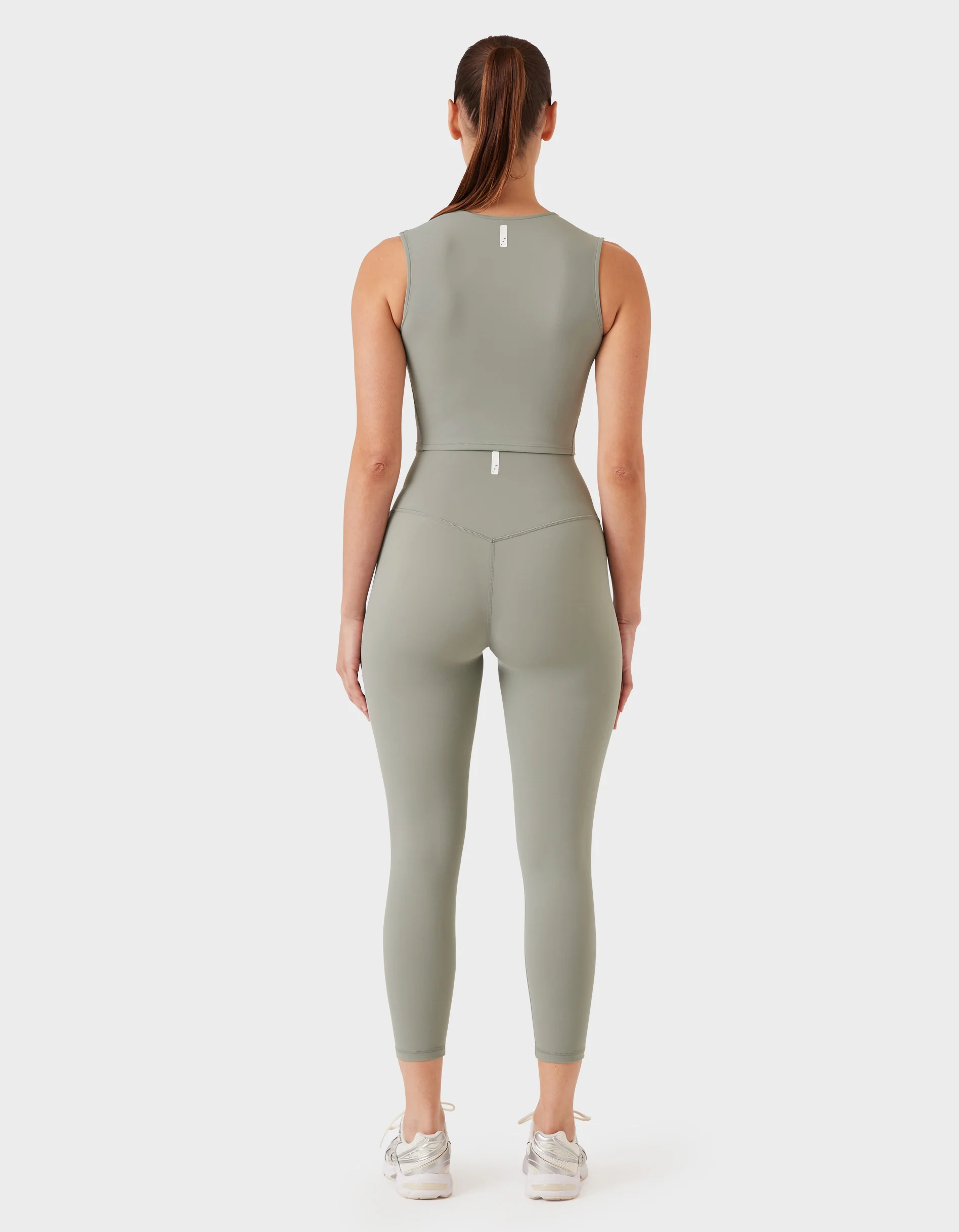 FITform High Tank Dry Sage - Image 7