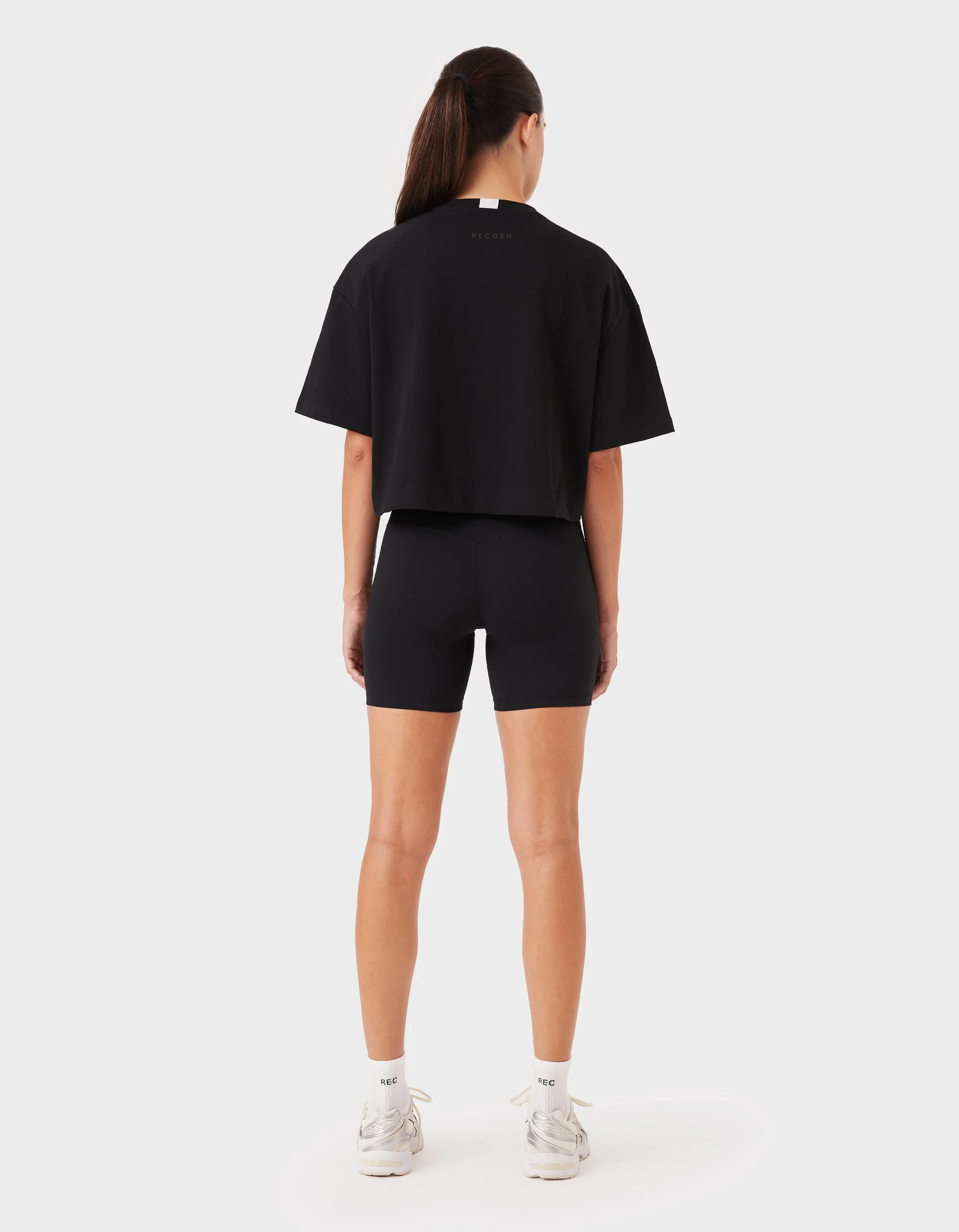 Float Crop Tee Black - Image 6