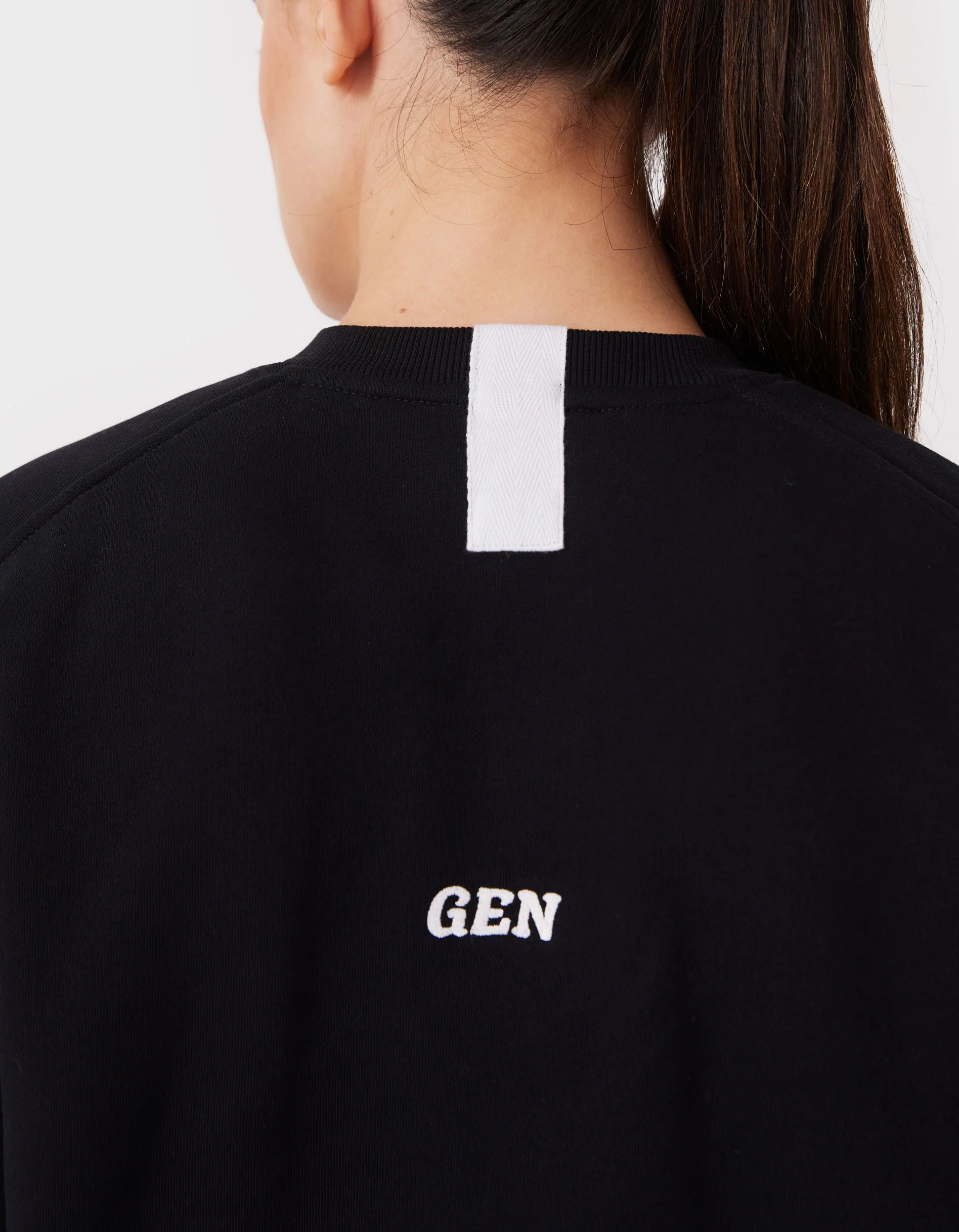 Float Fleece Crew Black - Image 3