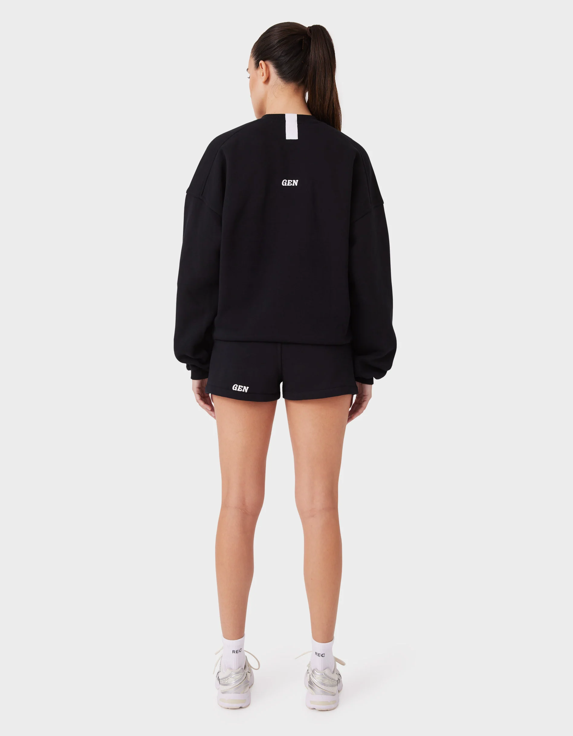 Float Fleece Crew Black - Image 7