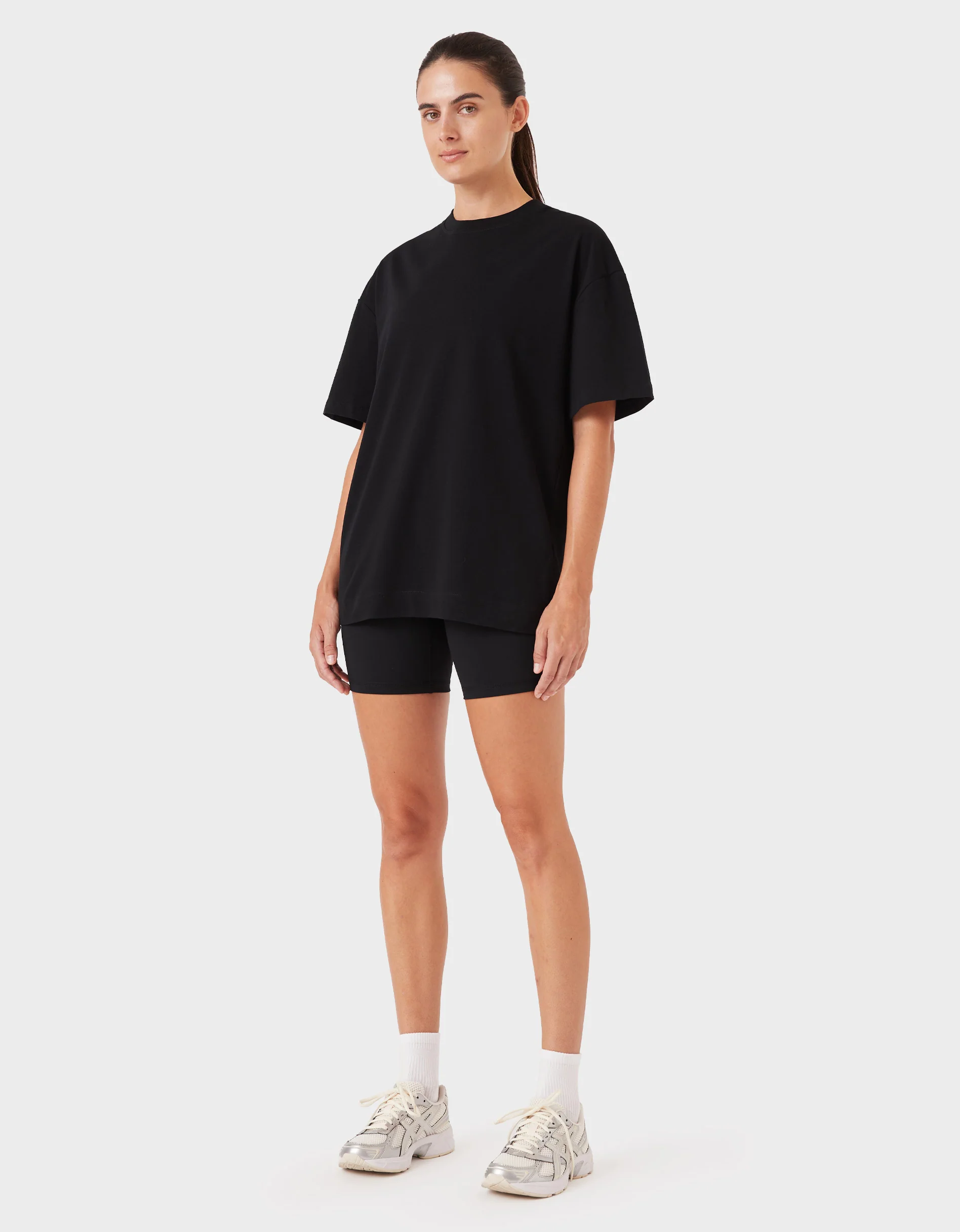 Float Tee Black - Image 4