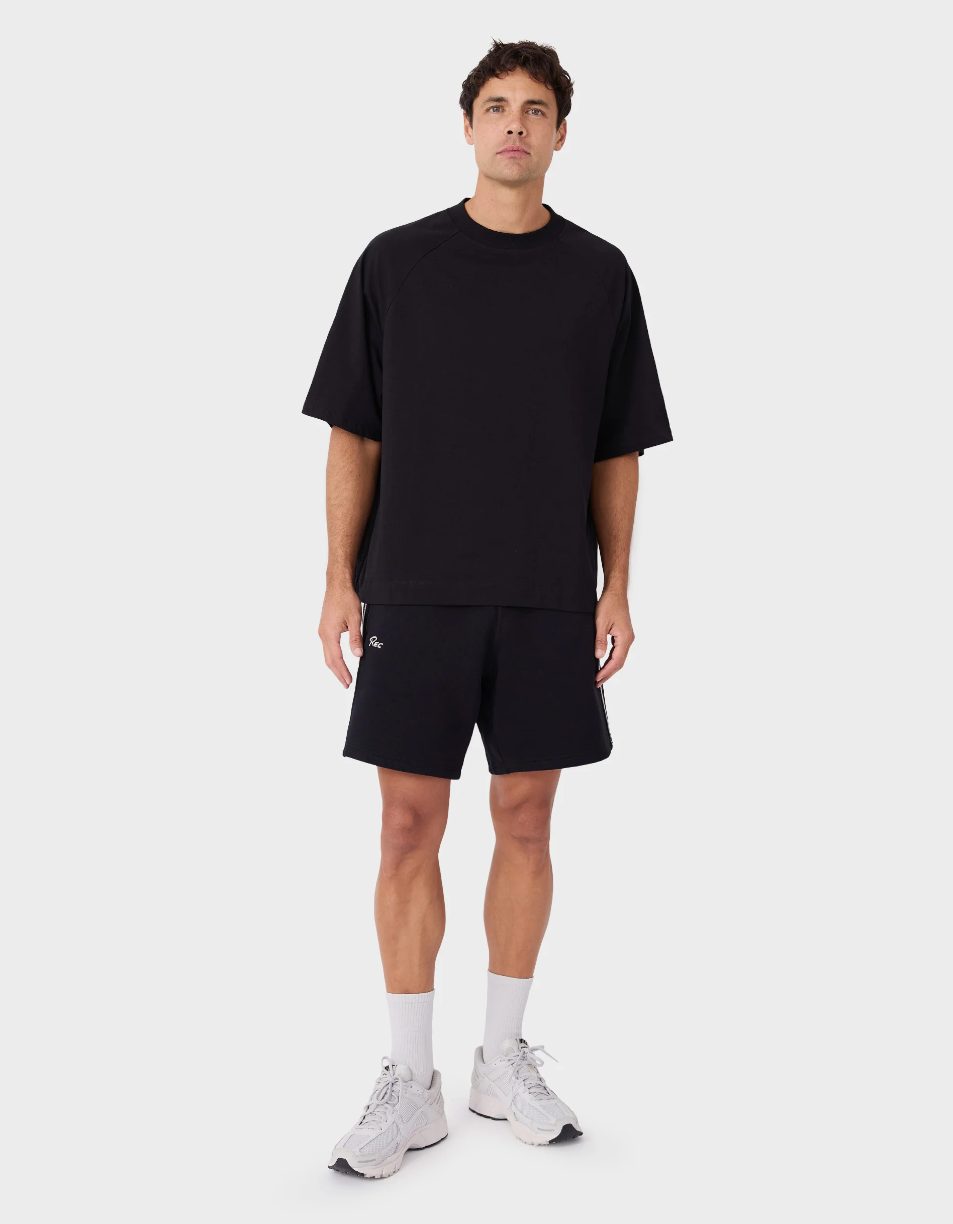 Mass Fleece Short Black - Image 5