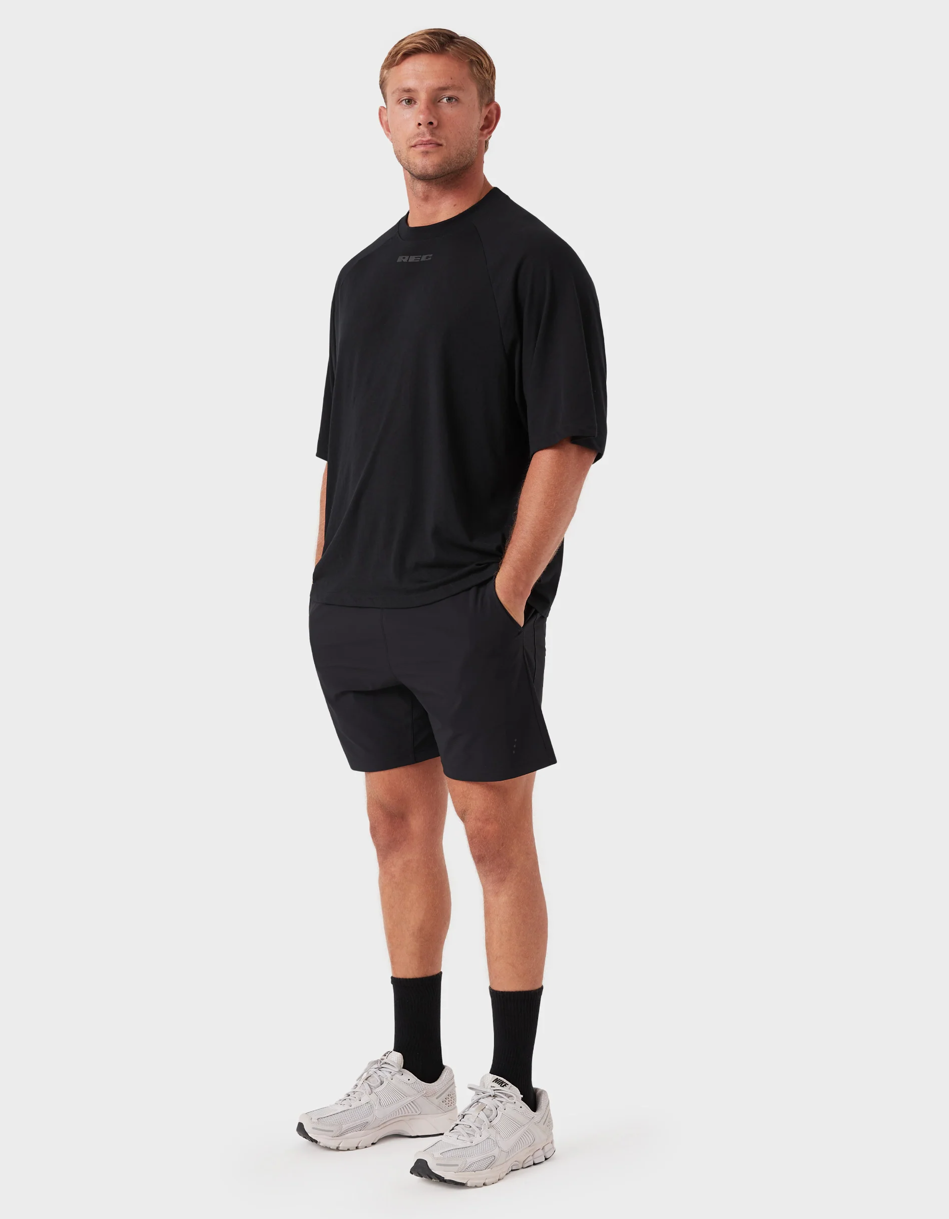 Oxy Chunk Tee Black - Image 5