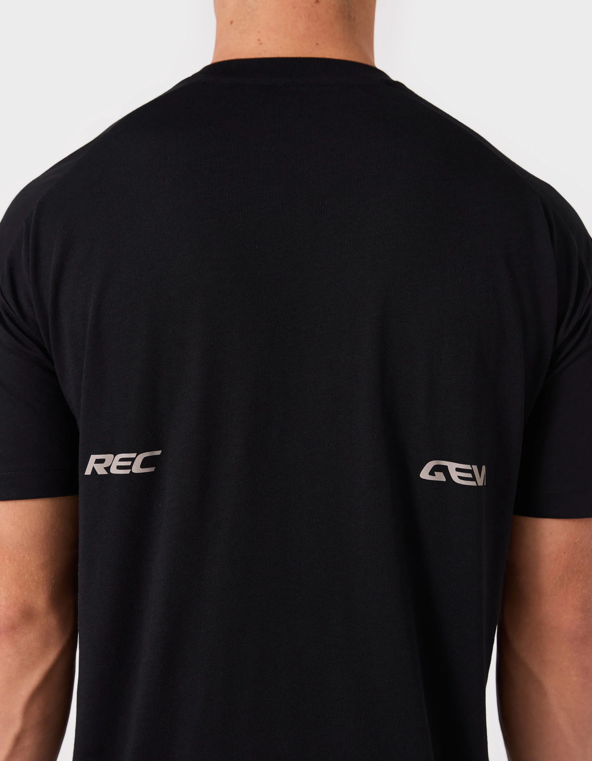 Oxy Mass DIV Tee Black - Image 2