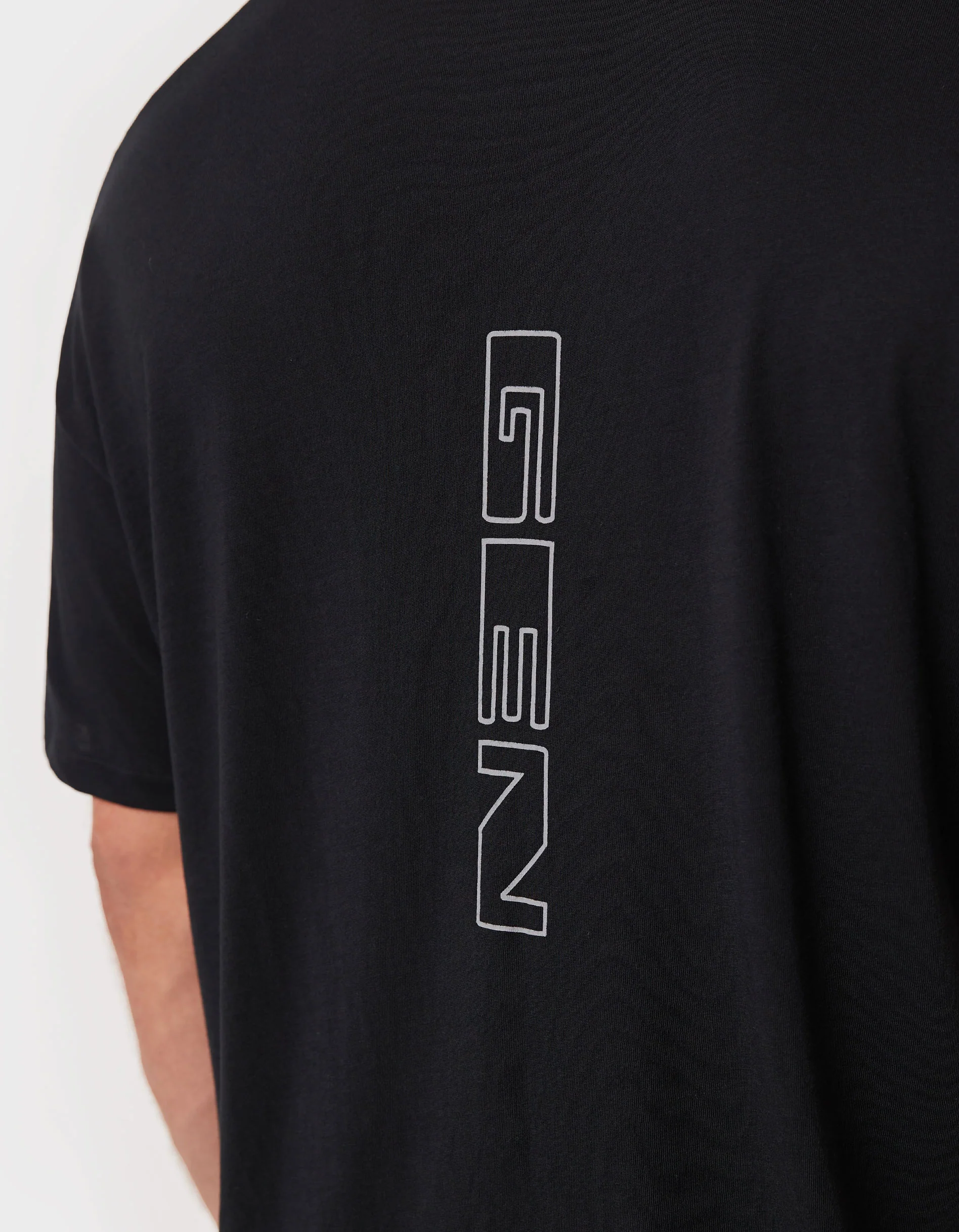 Oxy Mass RN Tee Black - Image 3