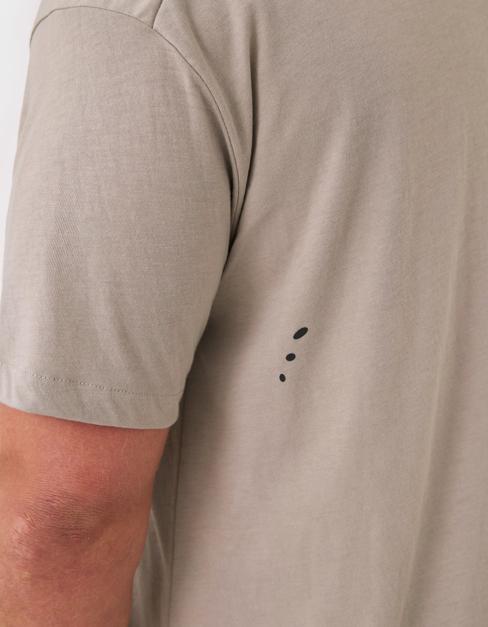 Oxy Mass Tee Putty - Image 3