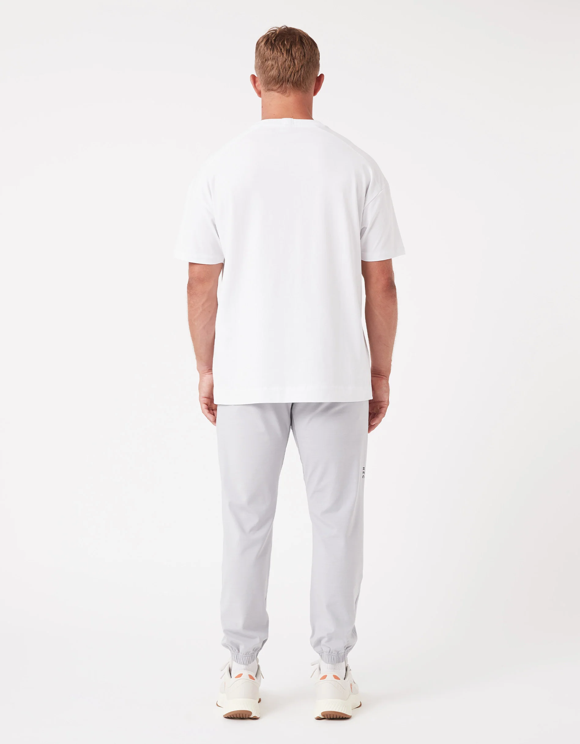 Type 4 PWRknit Jogger Silver Marle - Image 11