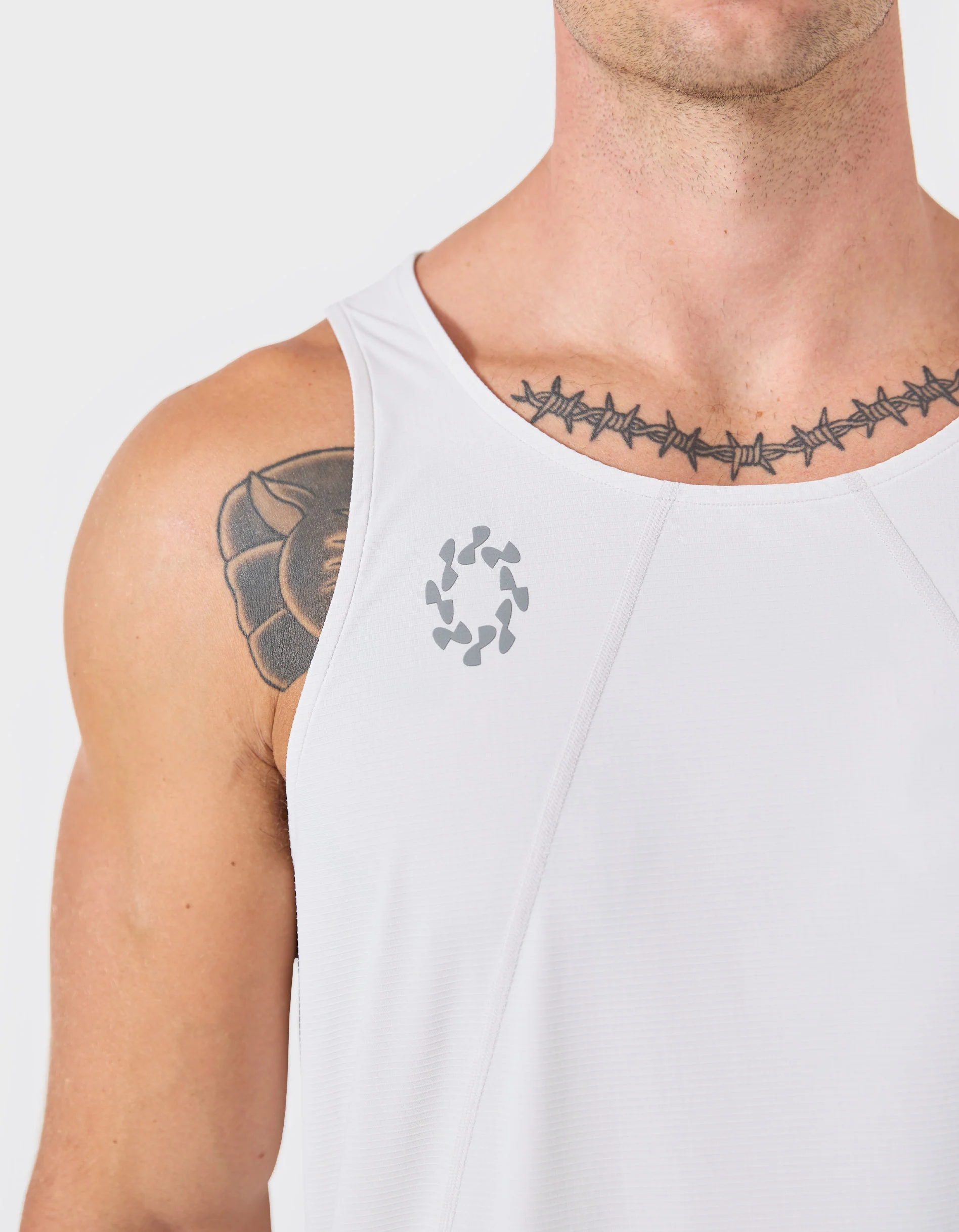 VNT Tank Frost - Image 3